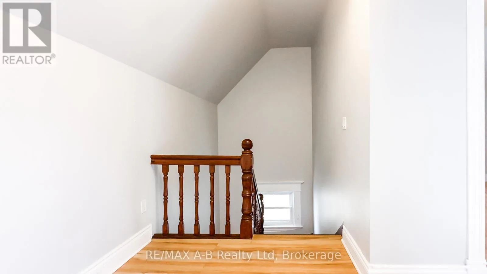 193 WATER STREET S