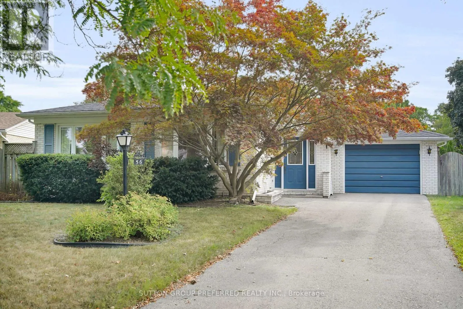 56 TWEED CRESCENT