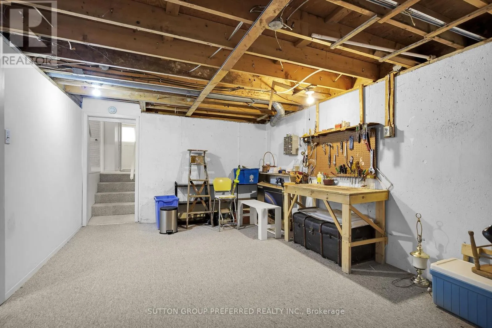 56 TWEED CRESCENT