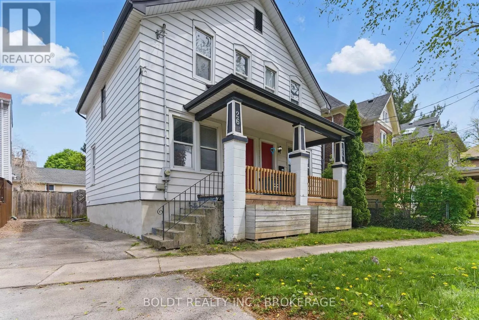 24-26 YORK STREET