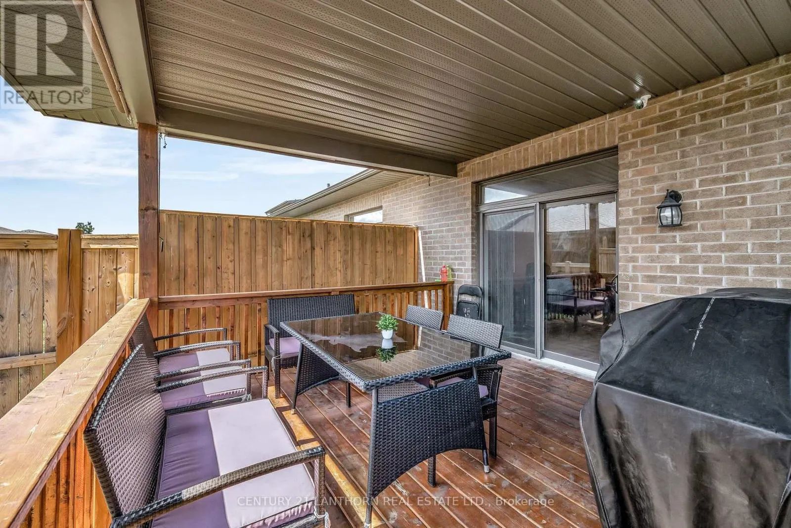 90 COVINGTON CRESCENT