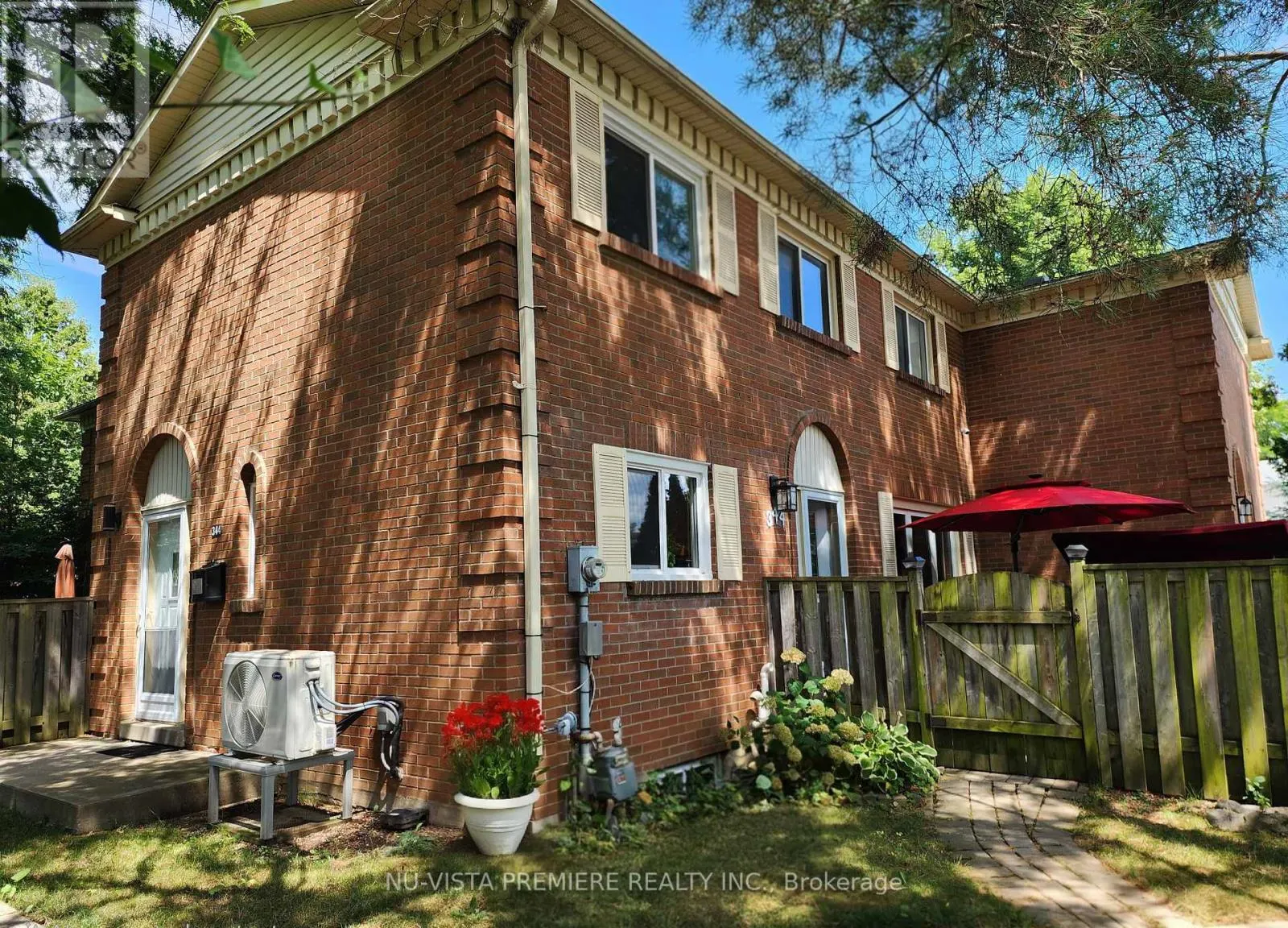 344 HOMESTEAD COURT N