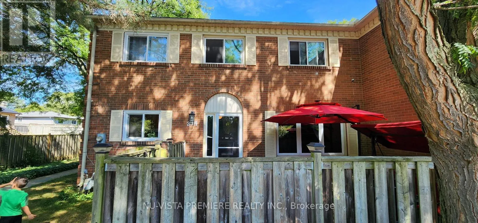 344 HOMESTEAD COURT N