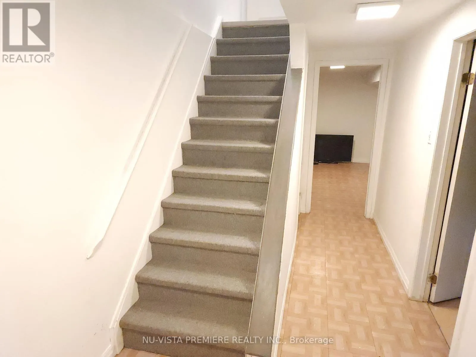 344 HOMESTEAD COURT N