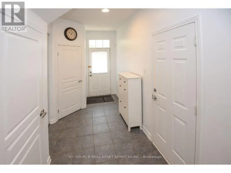 25 SADDLESMITH CIRCLE