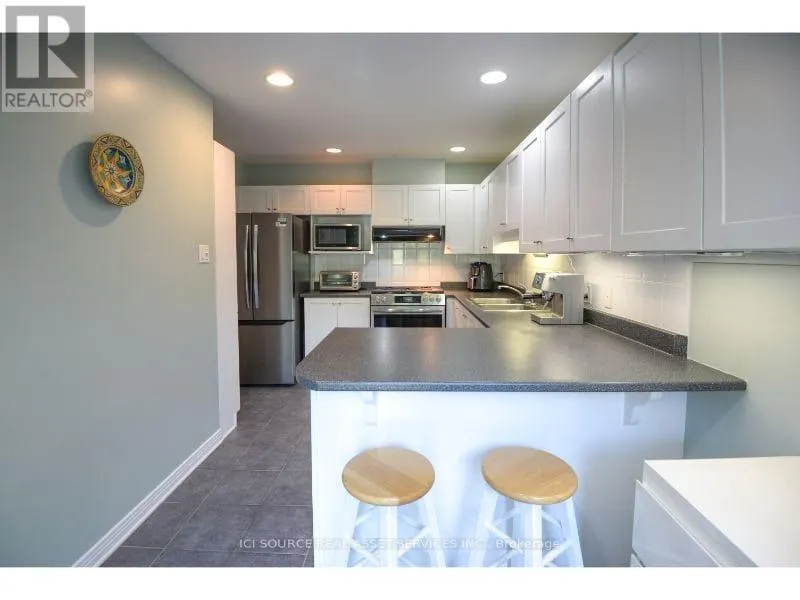 25 SADDLESMITH CIRCLE
