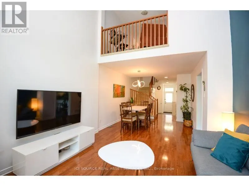 25 SADDLESMITH CIRCLE