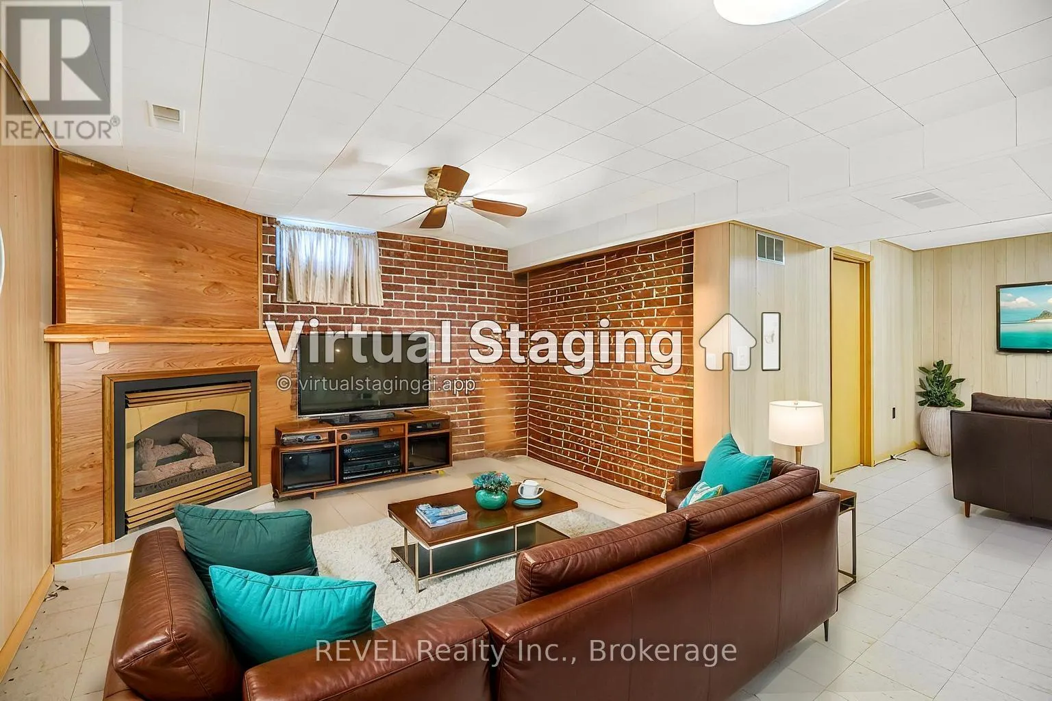18 BROADMORE AVENUE