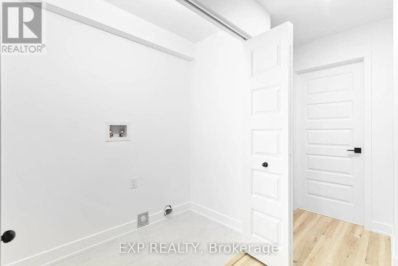 263 CARPE STREET