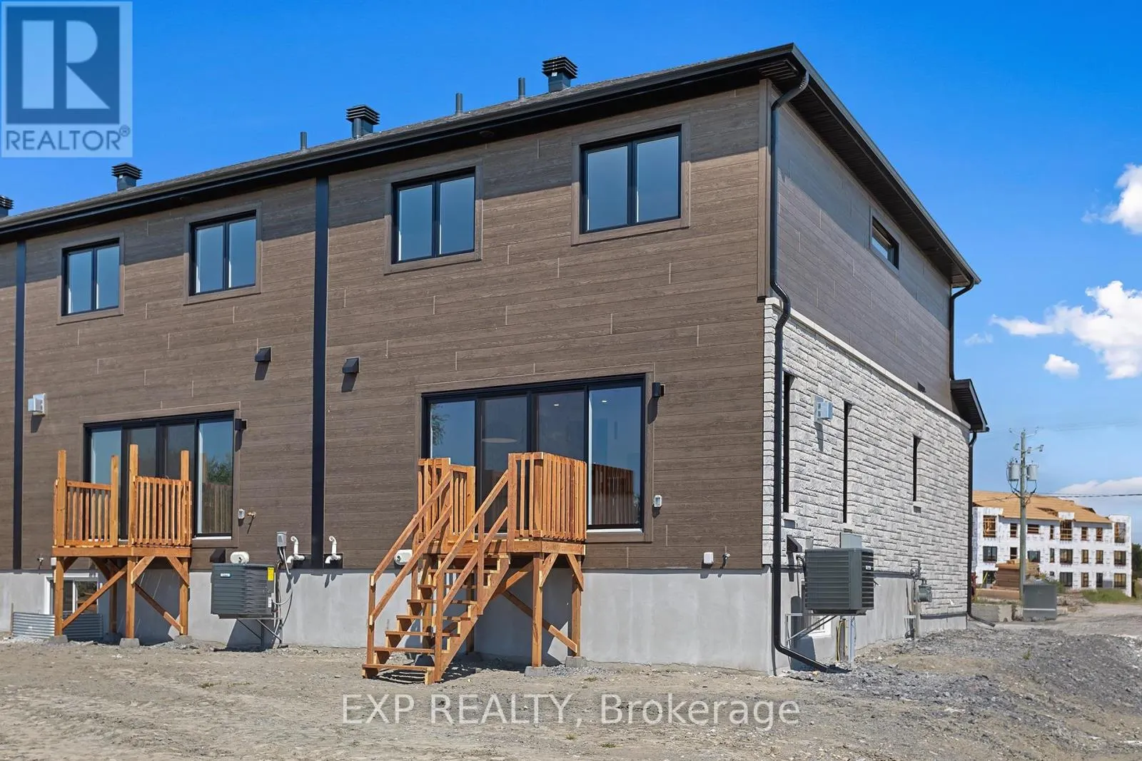 267 CARPE STREET