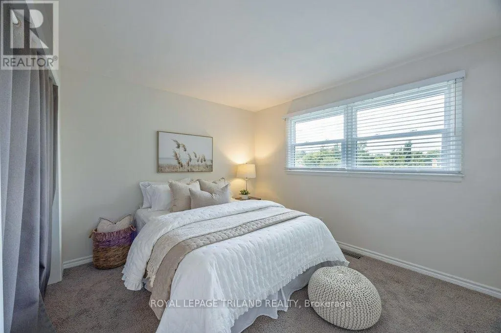 426 BEACHWOOD AVENUE