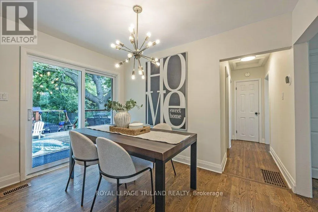 426 BEACHWOOD AVENUE