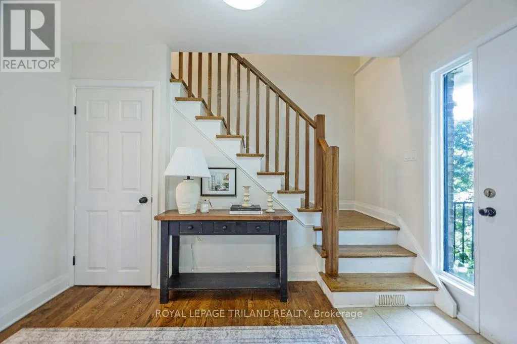 426 BEACHWOOD AVENUE