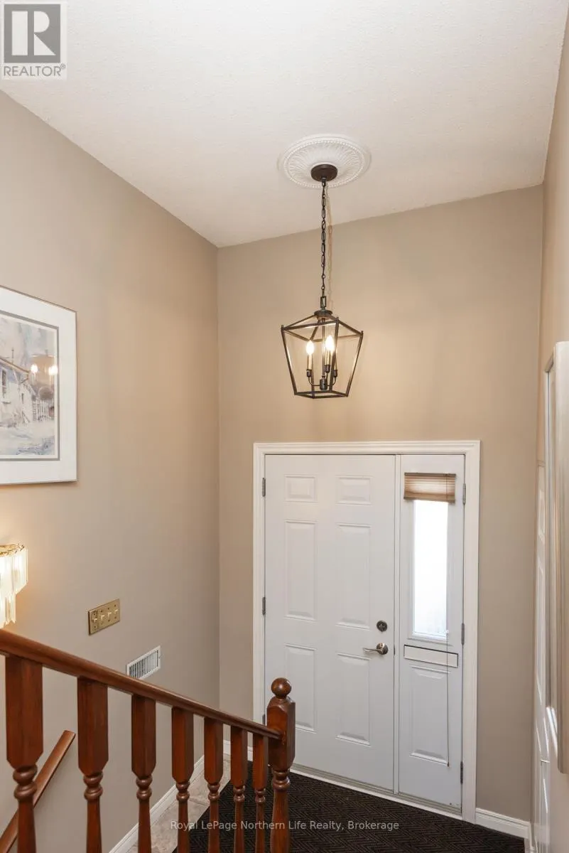 22 - 624 LAKESHORE DRIVE, #22