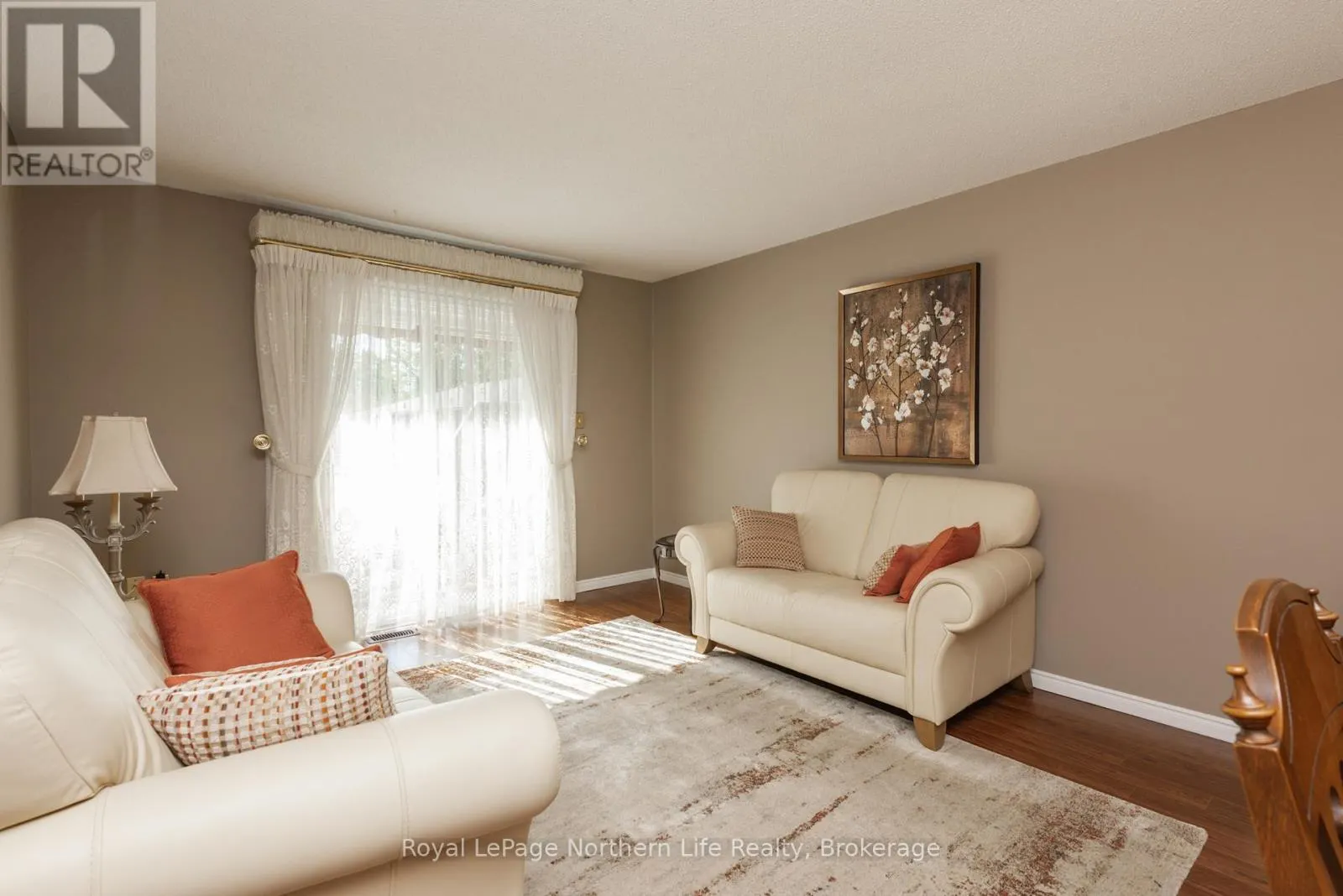 22 - 624 LAKESHORE DRIVE, #22