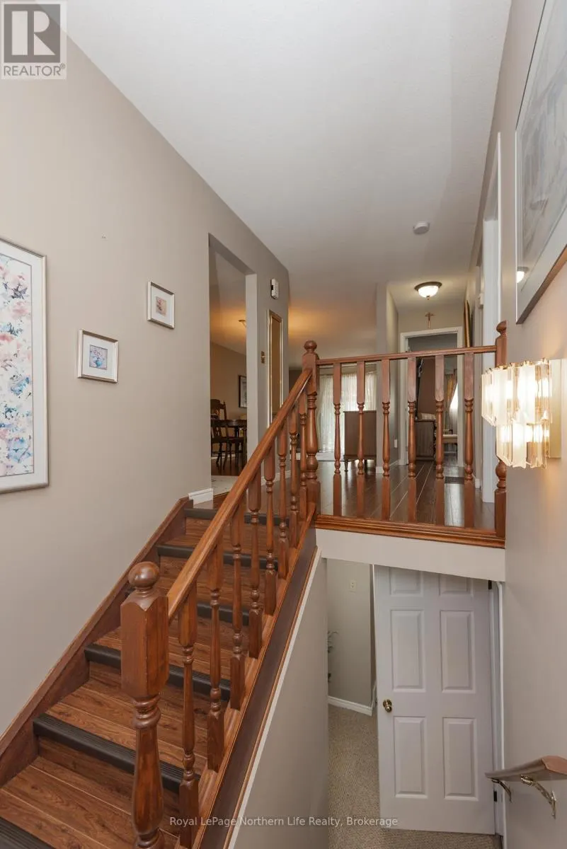 22 - 624 LAKESHORE DRIVE, #22