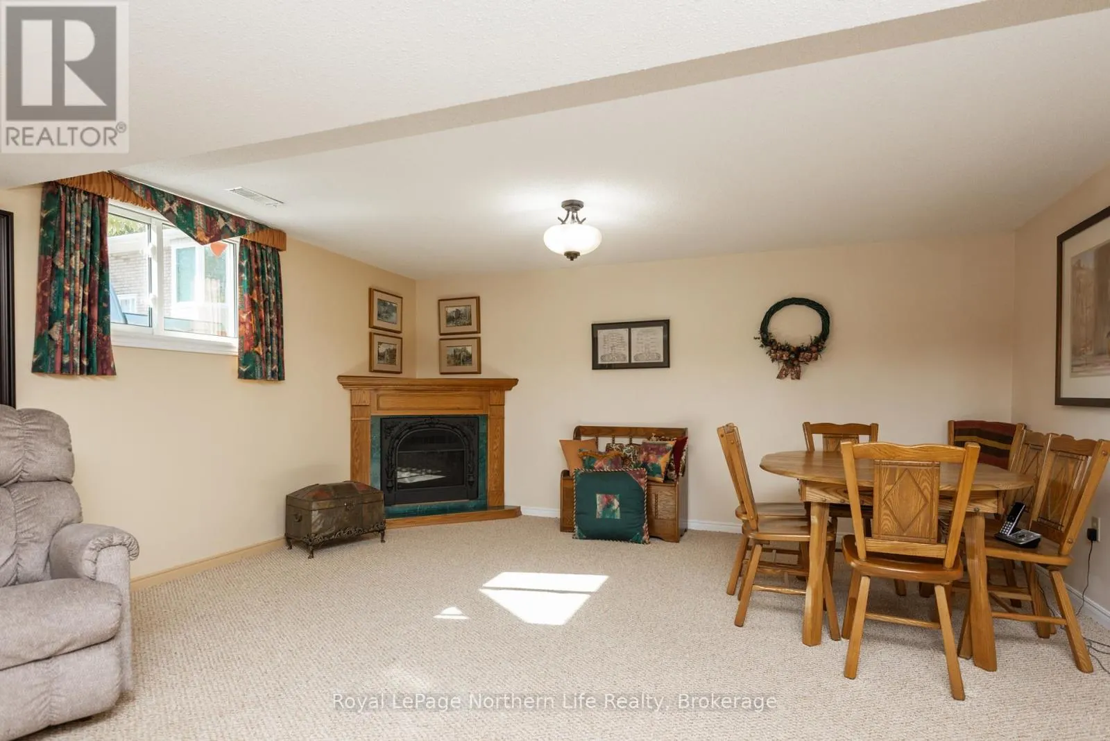 22 - 624 LAKESHORE DRIVE, #22