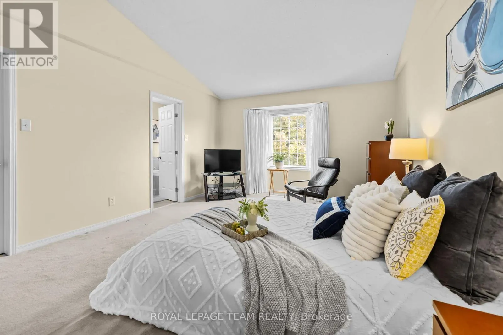 105 ROMINA STREET