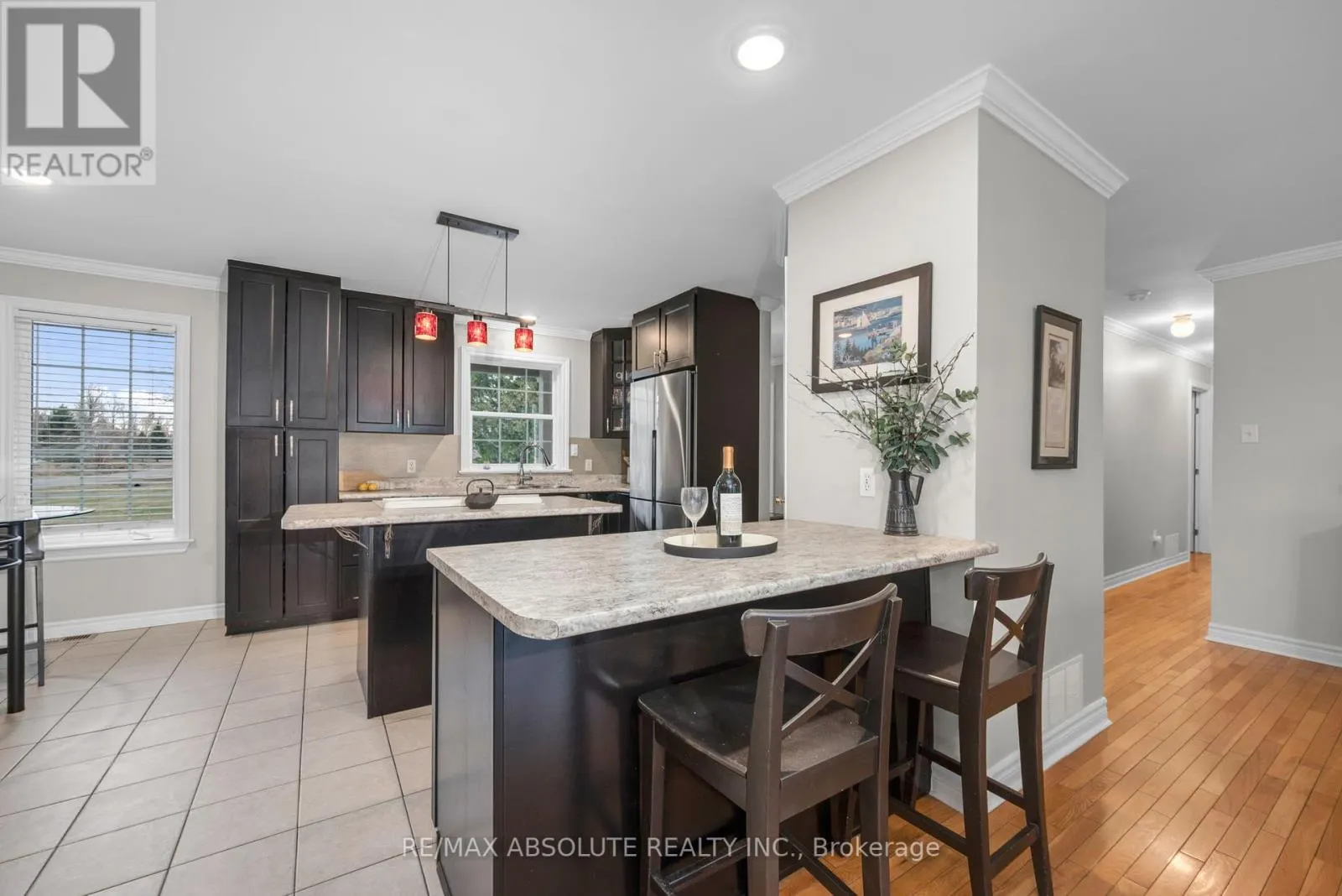 1601 SHAUNA CRESCENT