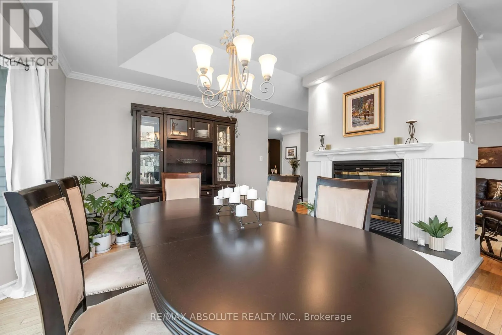 1601 SHAUNA CRESCENT
