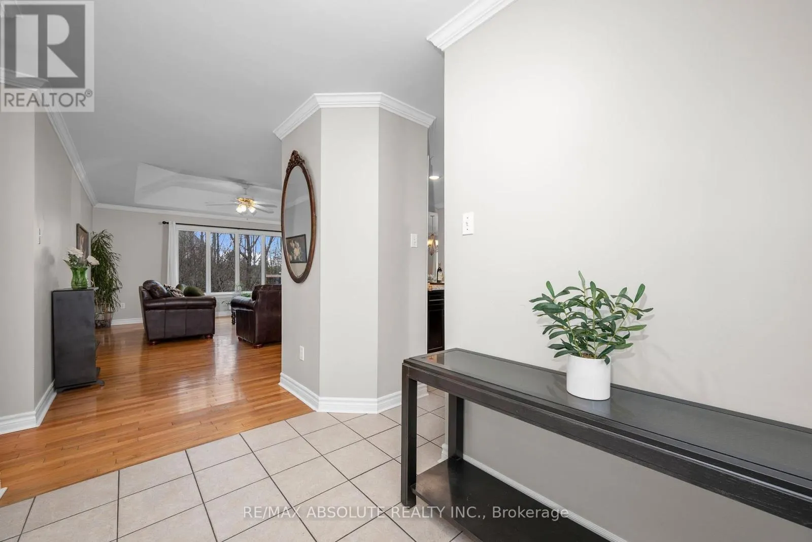 1601 SHAUNA CRESCENT