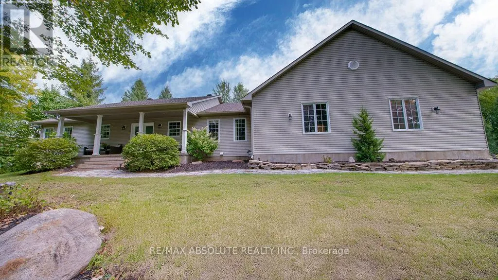 1601 SHAUNA CRESCENT