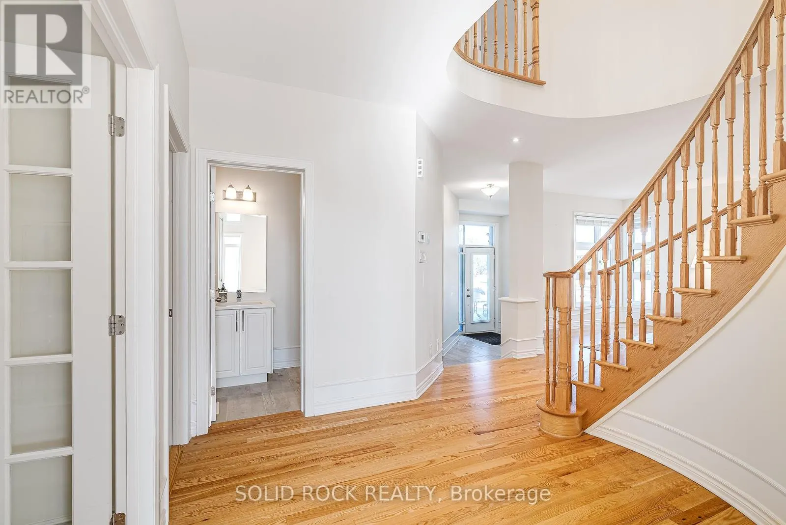 326 MEMORIAL GROVE