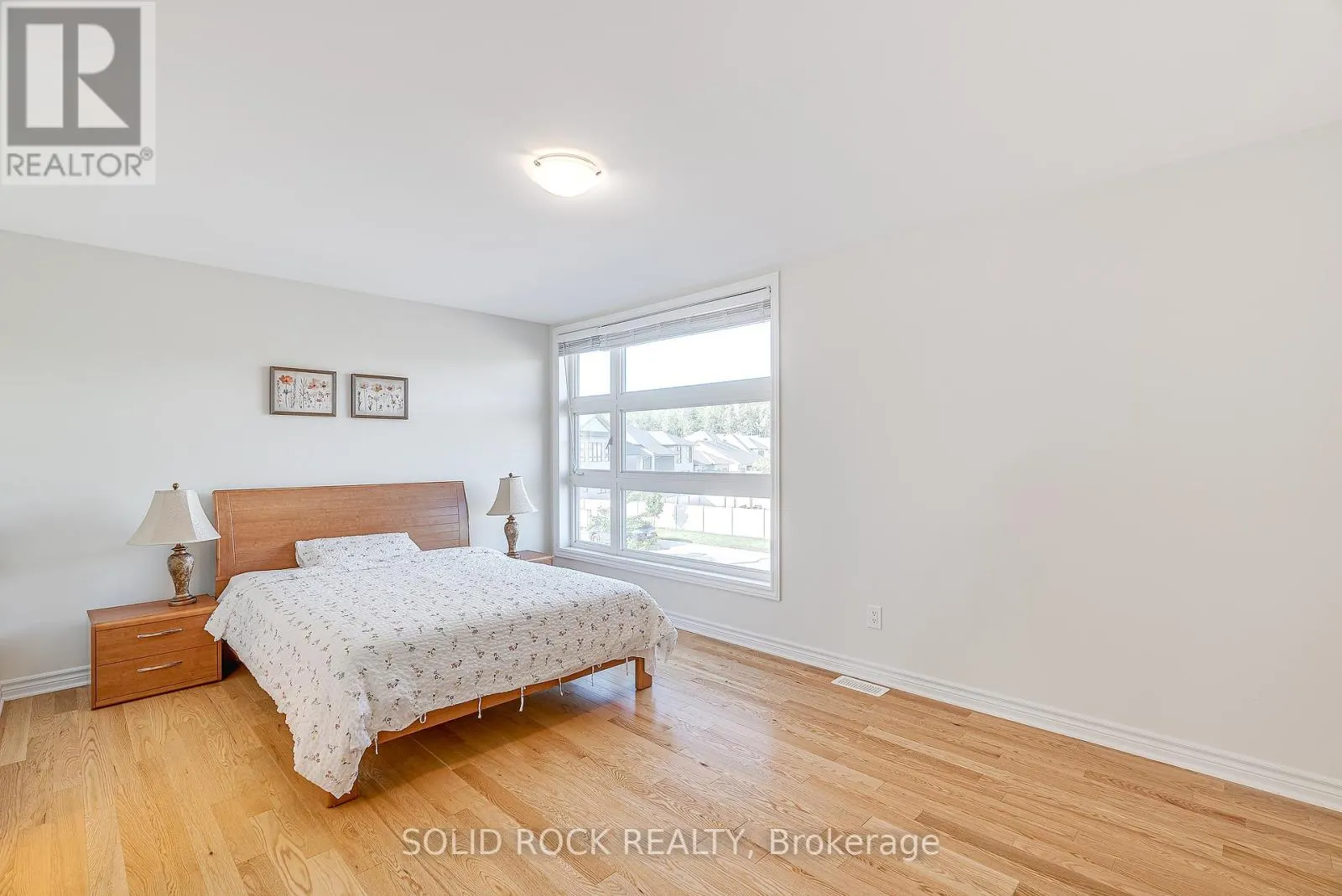 326 MEMORIAL GROVE