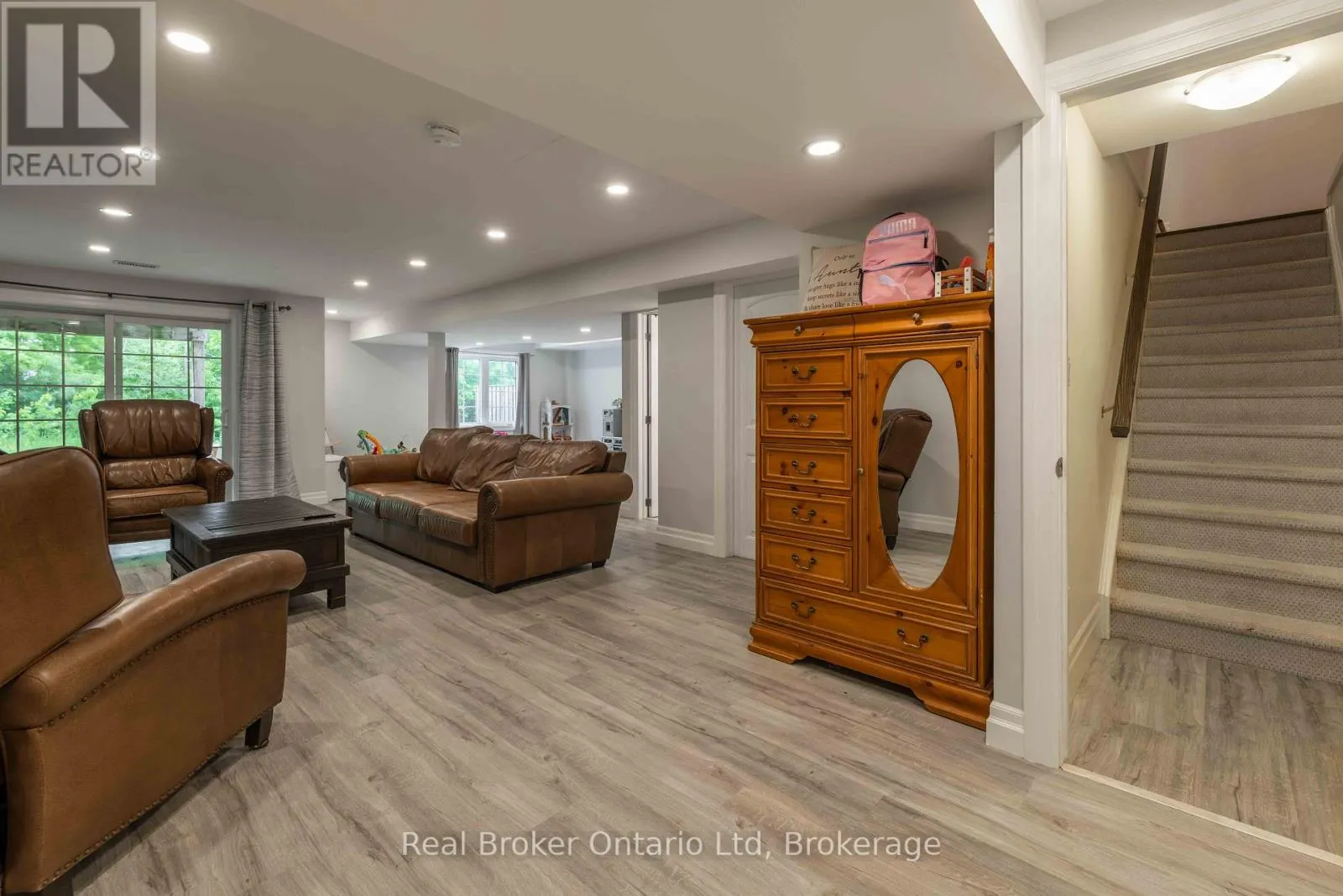 315 TELFORD TRAIL