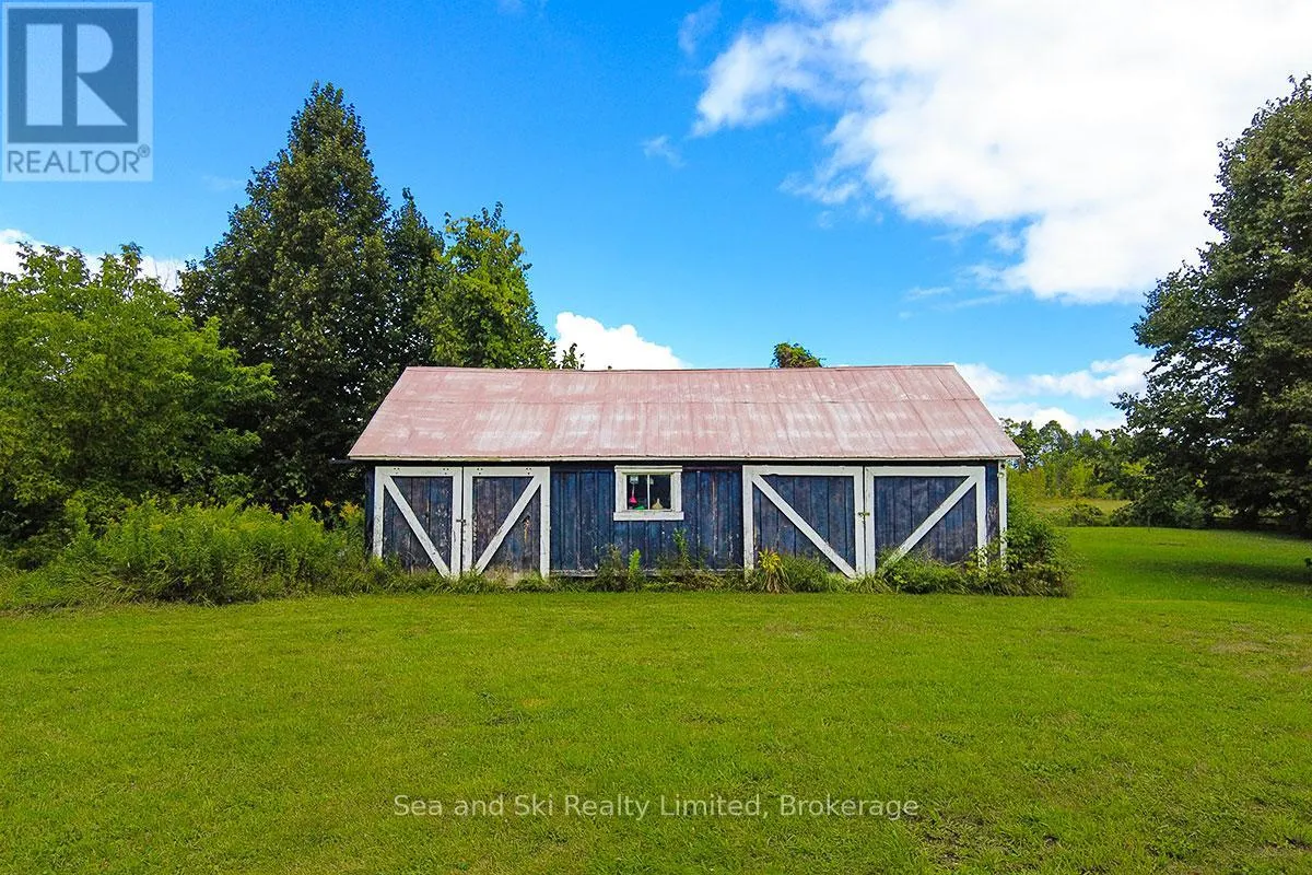 195908 GREY ROAD 7 ROAD S
