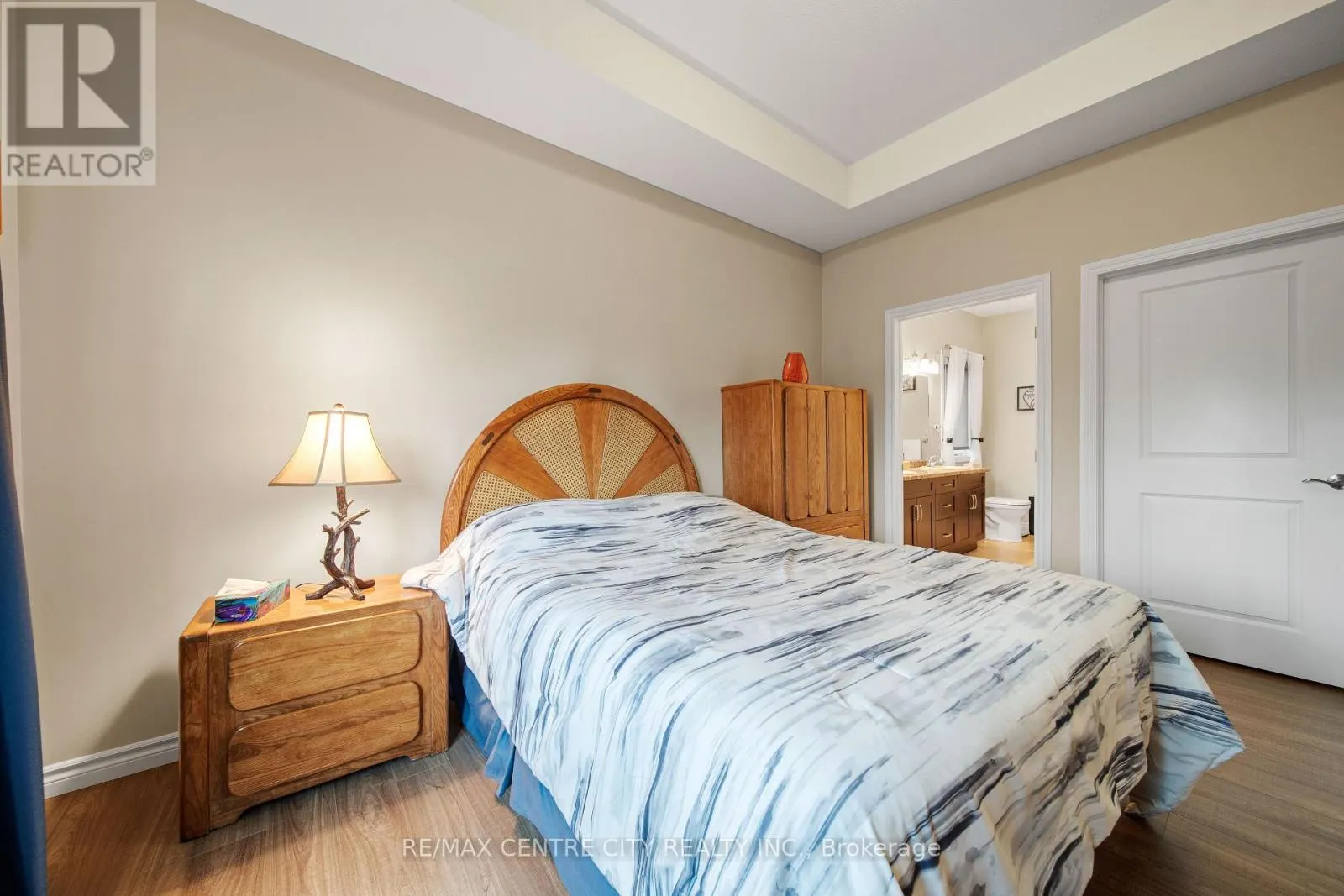 12 - 1 VINEDEN DRIVE, #12