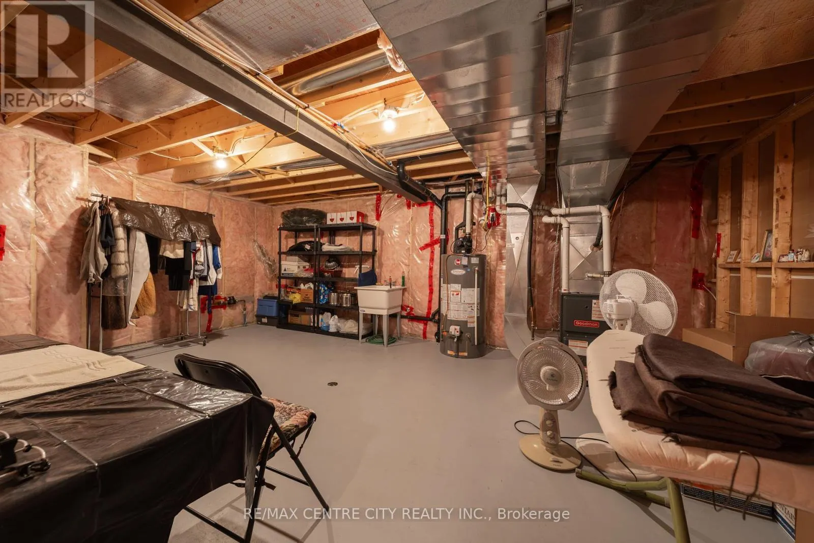 12 - 1 VINEDEN DRIVE, #12