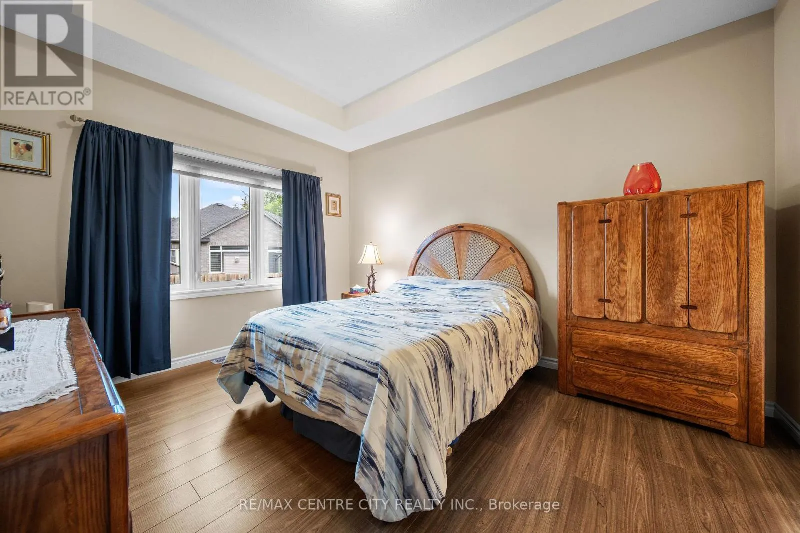 12 - 1 VINEDEN DRIVE, #12