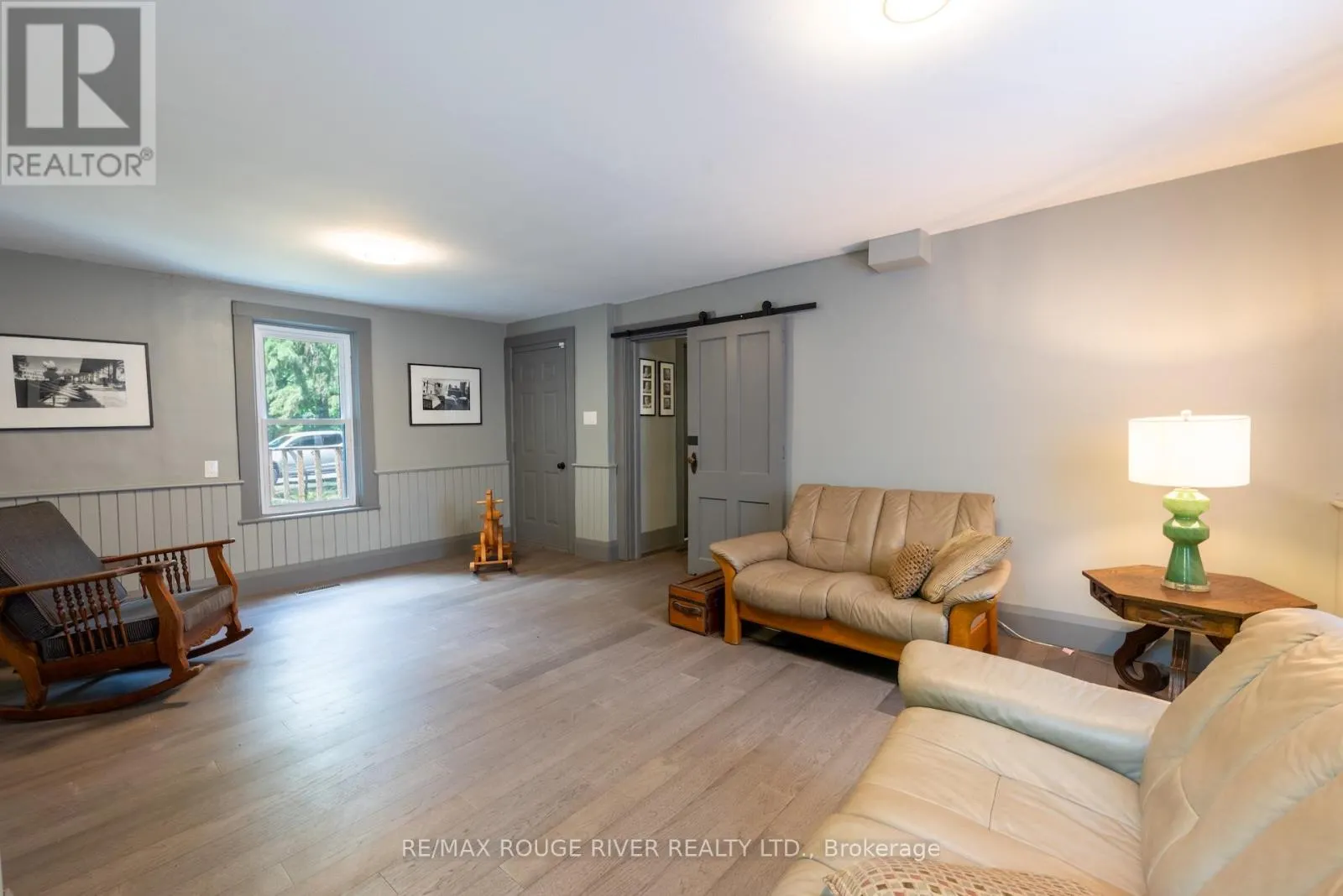 469 HOPKINS AVENUE