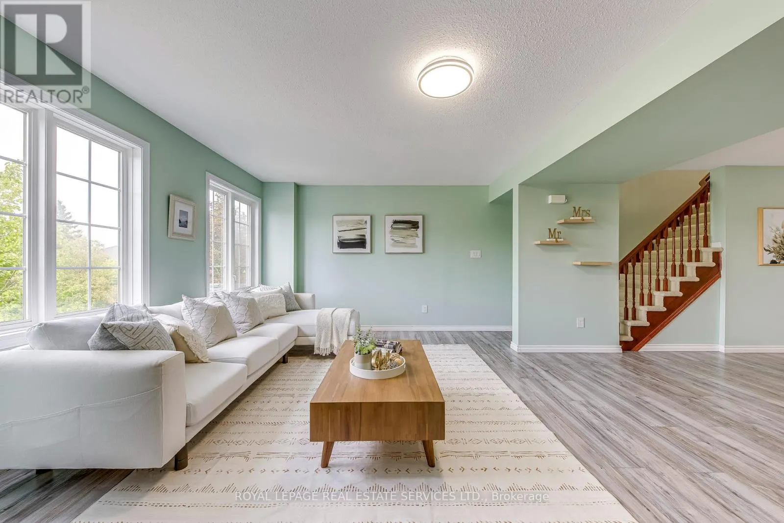 12 - 7 SOUTHSIDE PLACE