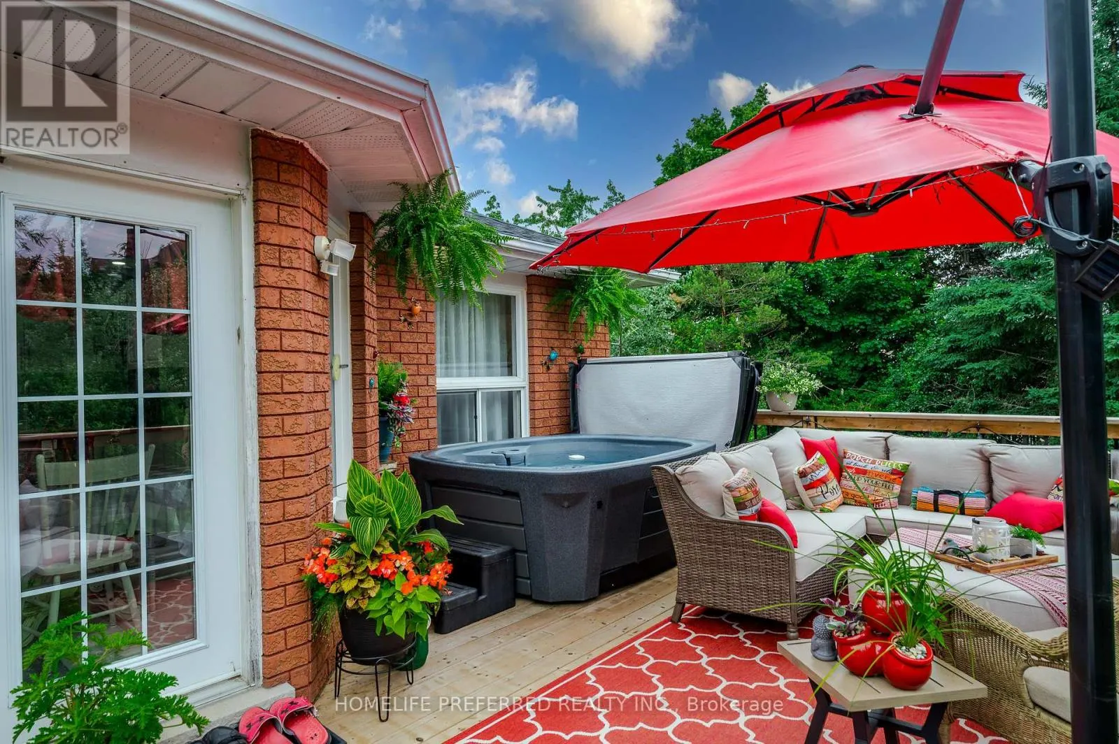 2403 KENNEDY DRIVE
