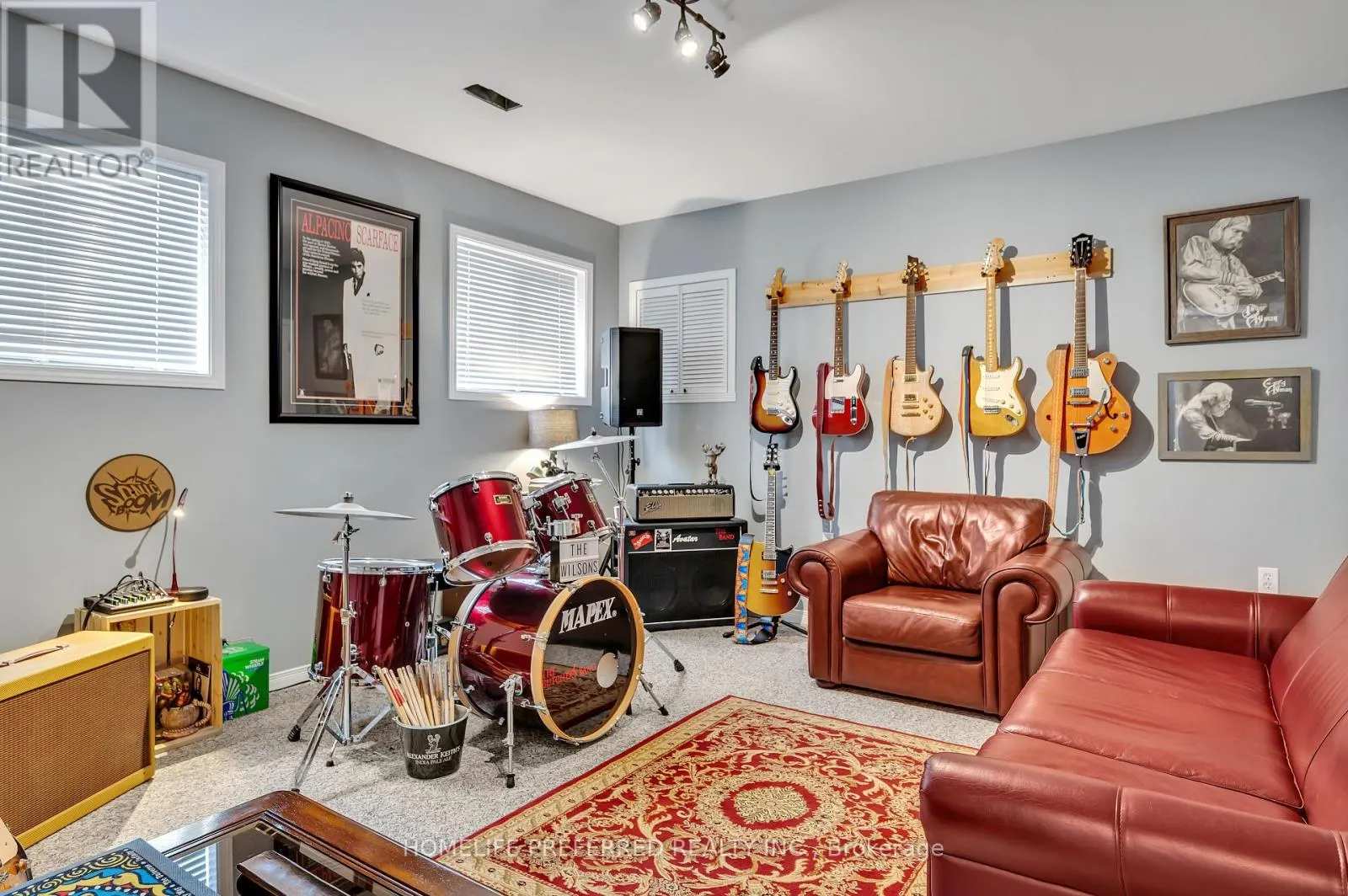 2403 KENNEDY DRIVE