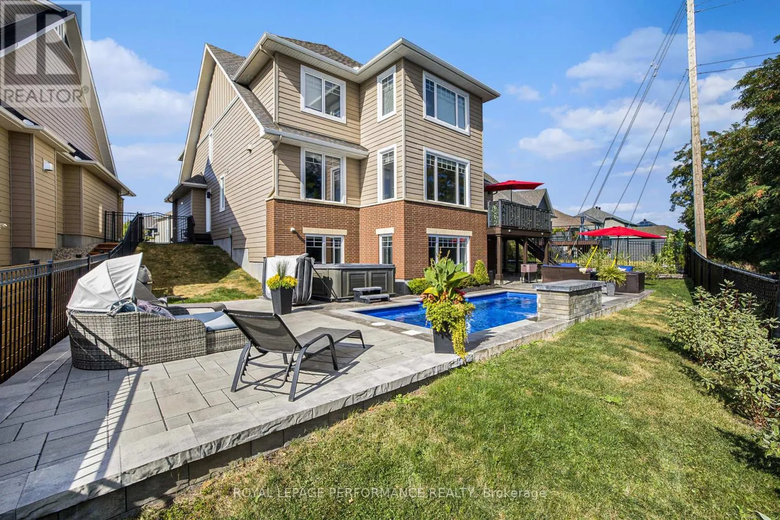196 GRAINSTONE WAY