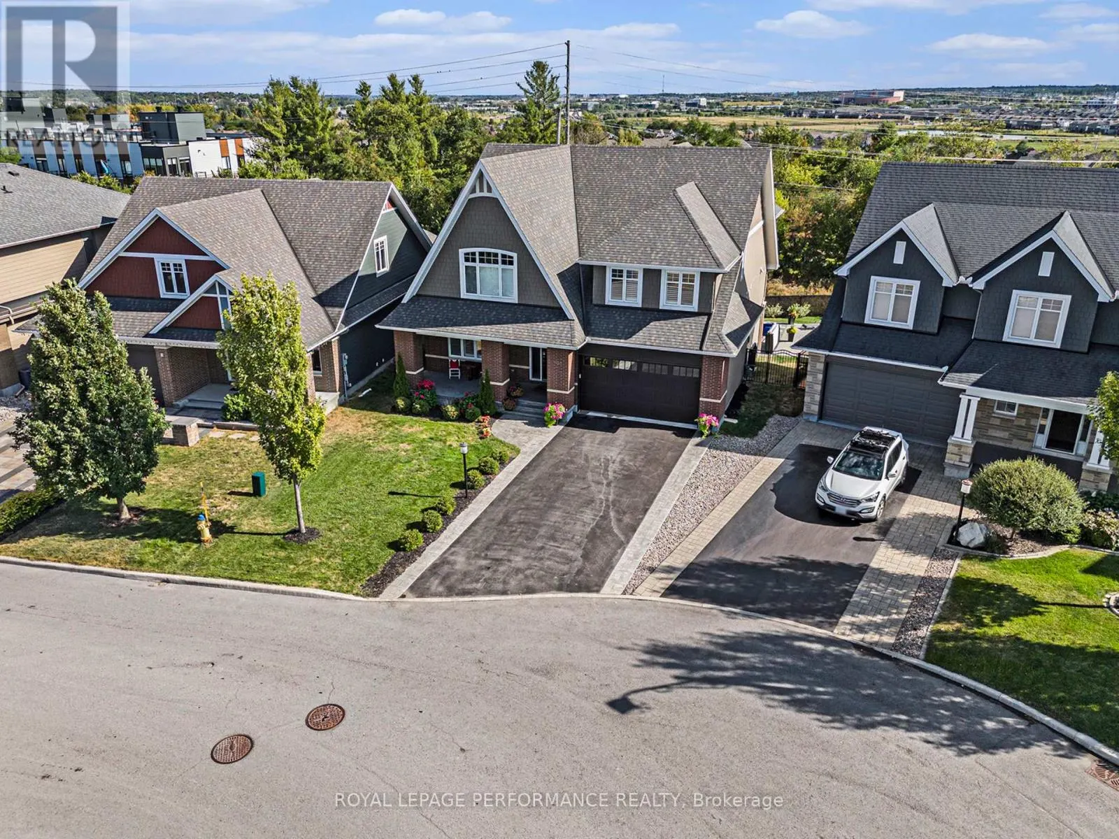 196 GRAINSTONE WAY