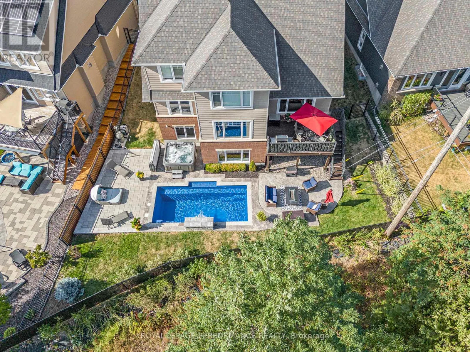196 GRAINSTONE WAY