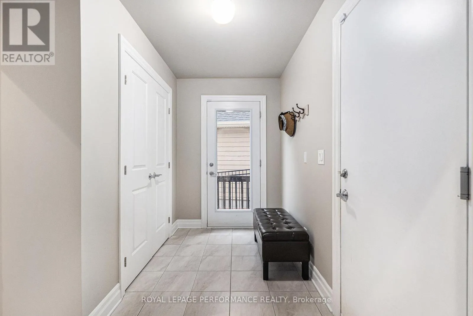 196 GRAINSTONE WAY