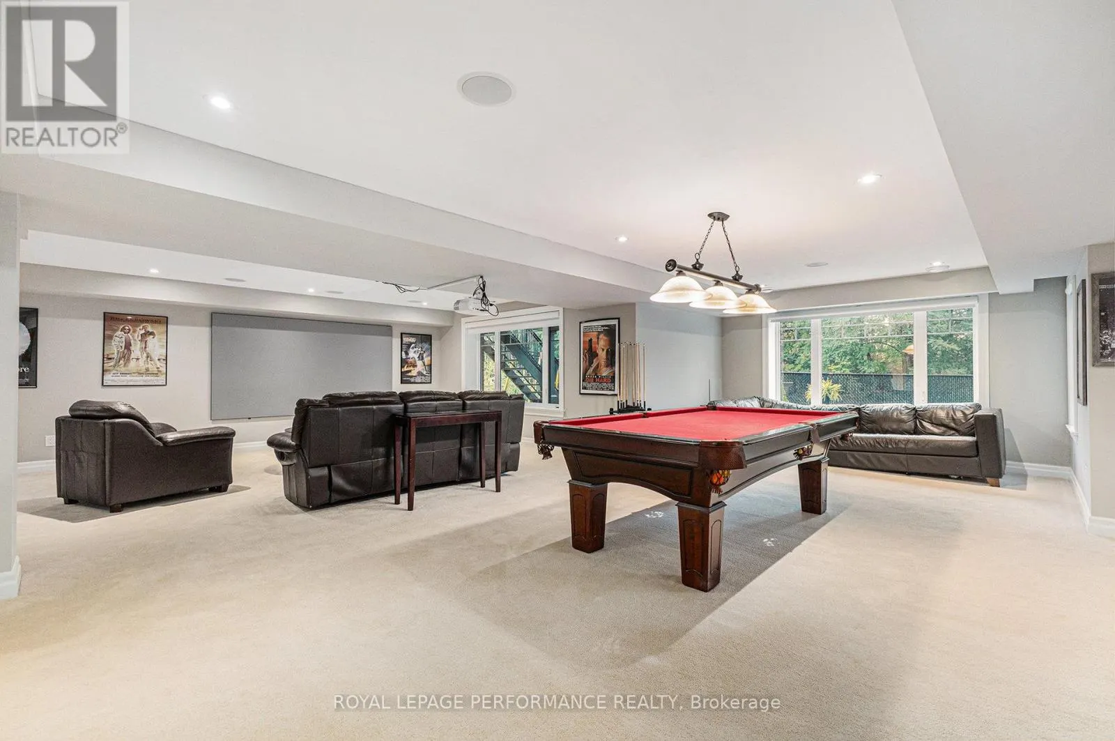 196 GRAINSTONE WAY