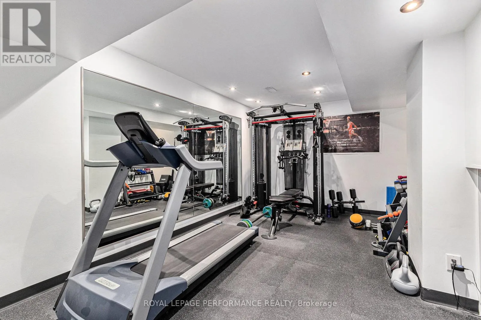196 GRAINSTONE WAY