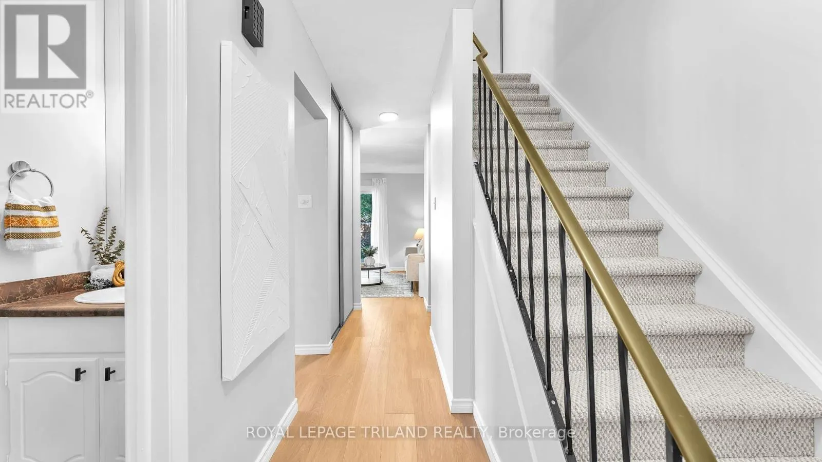 113 MONMORE ROAD