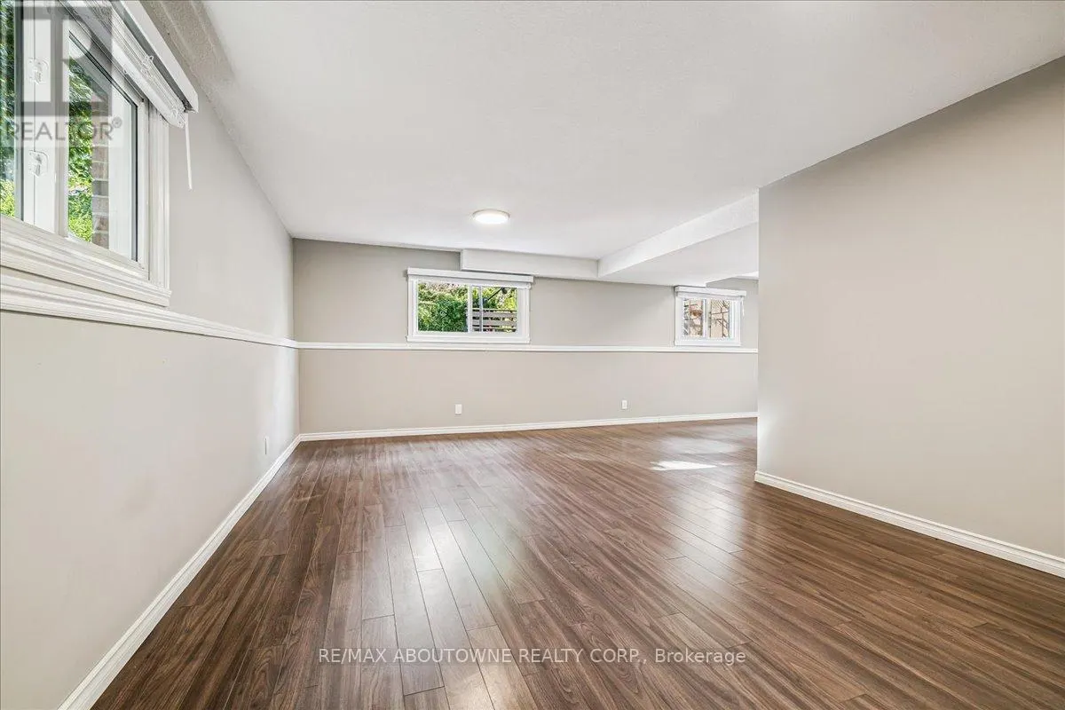 371 PARK ROAD N
