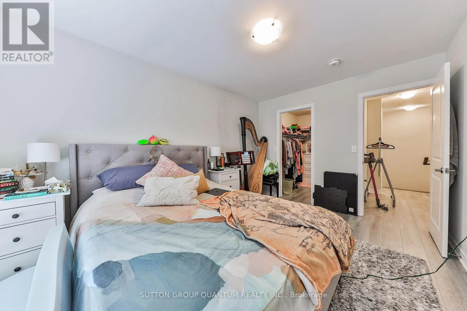 9 - 40 ZINFANDEL DRIVE