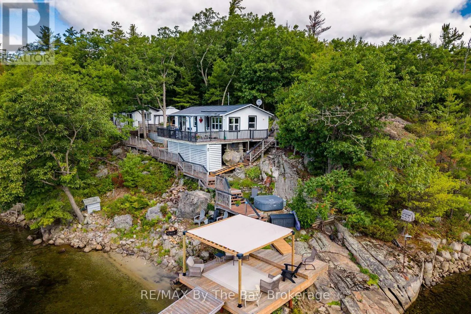 18588 GEORGIAN BAY SHORE
