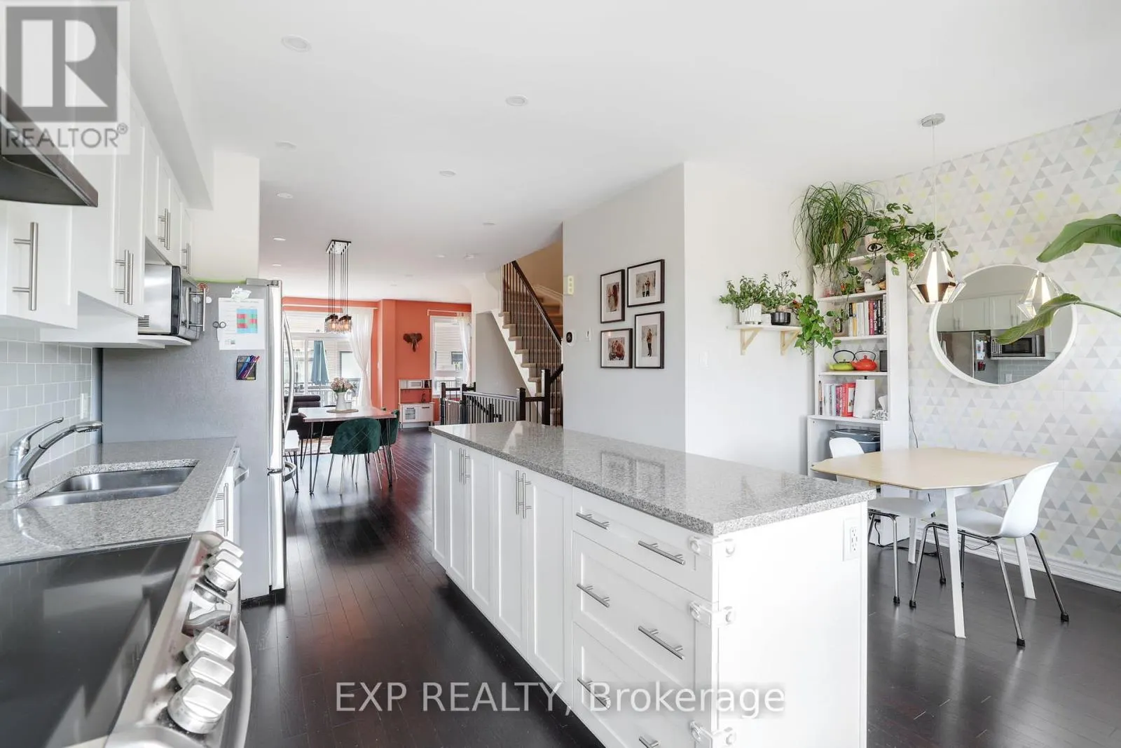 311 TWINFLOWER WAY