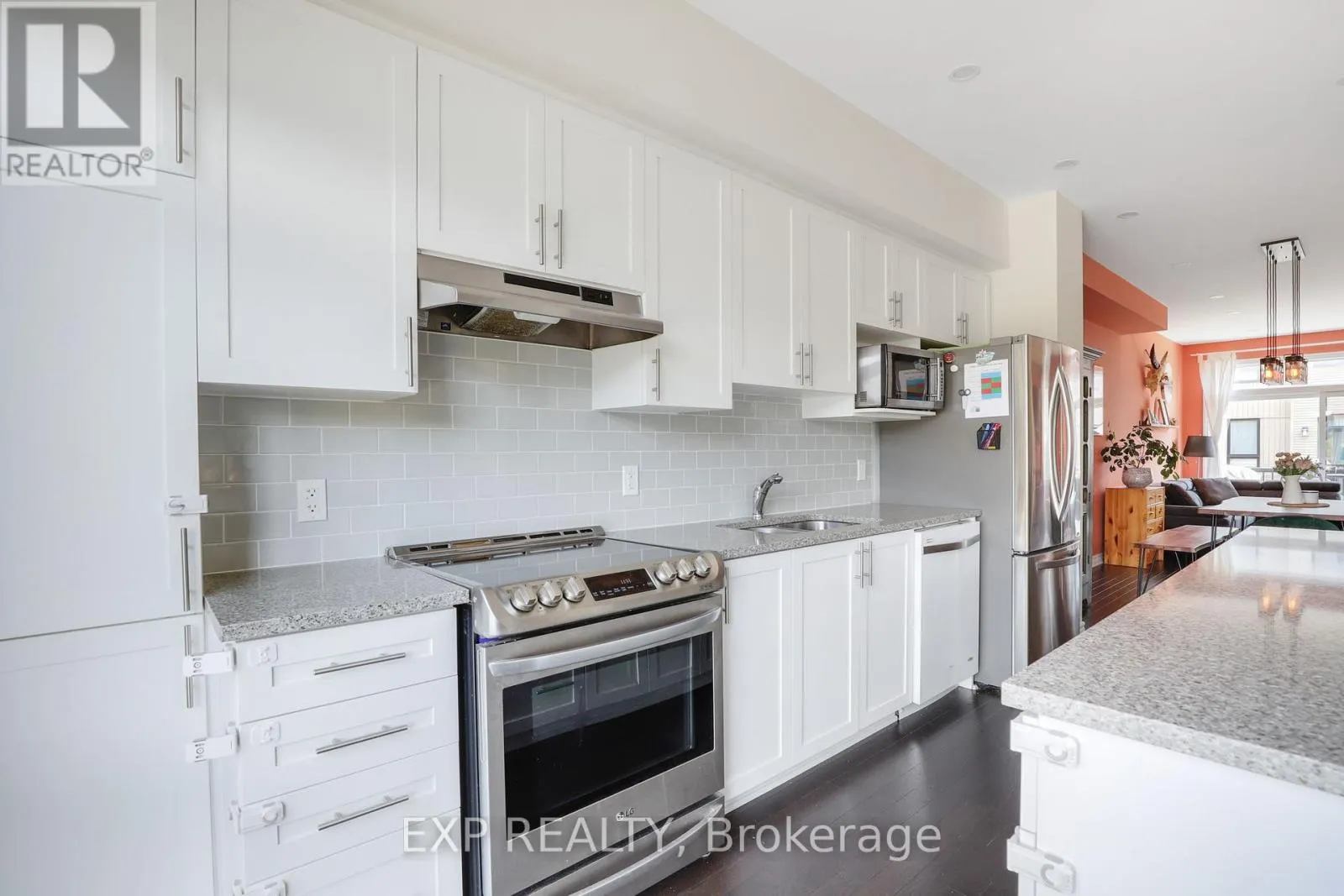 311 TWINFLOWER WAY