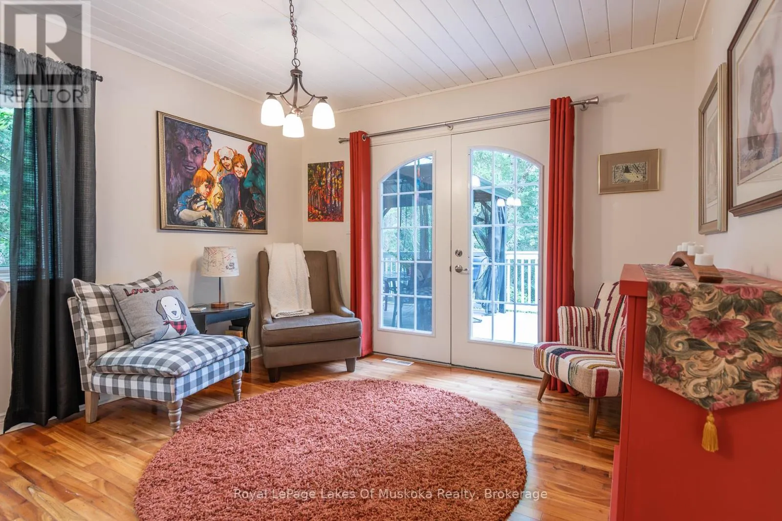 1588 SKYLINE DRIVE